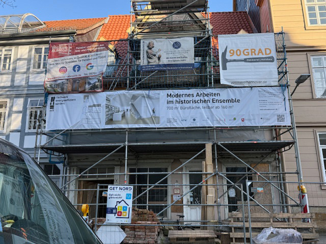 Modernes Arbeiten im historischen Ensemble
